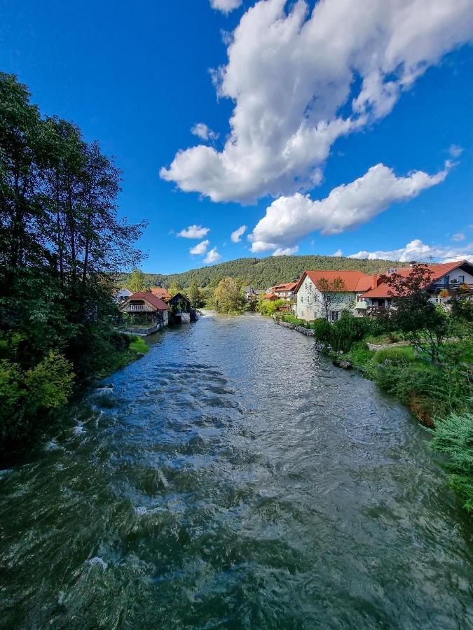 Krka River Lodge Znojile pri Krki 외부 사진